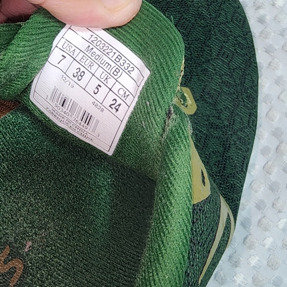 BROOKS GUC WOMEN'S SIZE 7 LAUNCH 7 LUCKY SHAMROCK RUNNING SNEAKERS SHOES - Picture 7 of 11